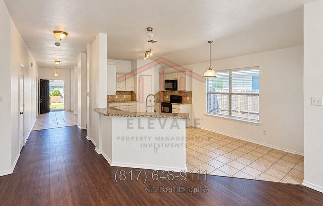 808 HORSESHOE CT