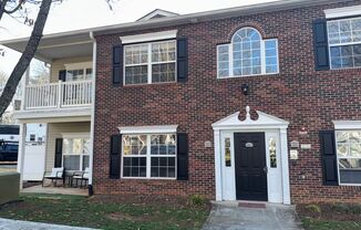 Renovated Cornelius Condo | Two Covered Balconies | Walk to Downtown & Antiquity | Lake Norman Area