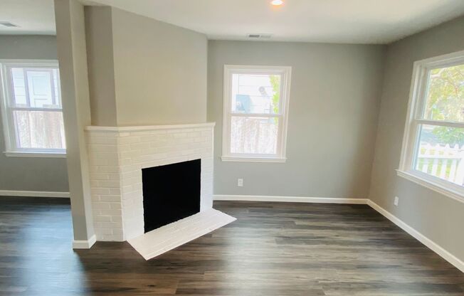 Remodeled 2 bed 1 bath house in College Terrace close to Stanford University