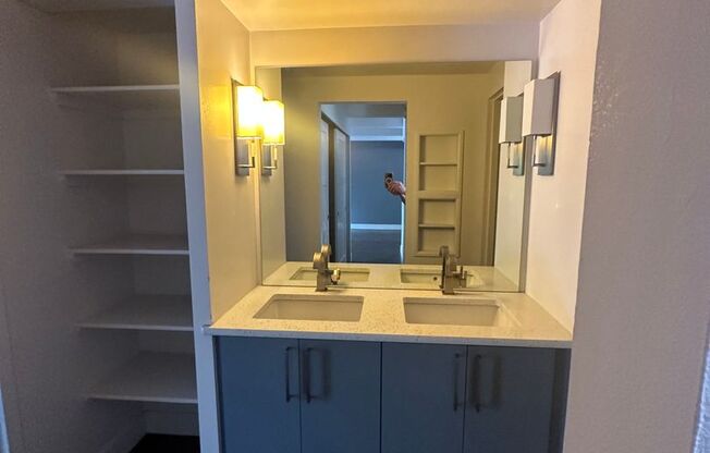 1 bed, 1 bath, 890 sqft, $1,449, Unit 211