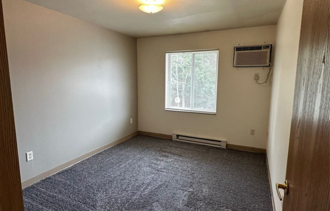 3 beds, 2 baths, 1,200 sqft, $1,425, Unit TE218X-246