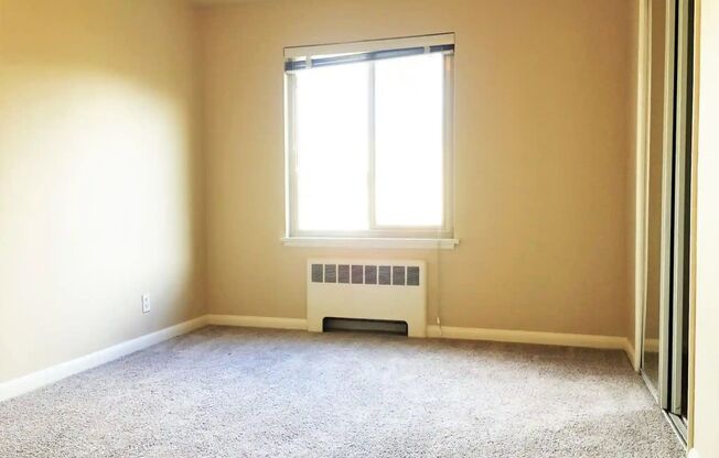 1 bed, 1 bath, 650 sqft, $1,865, Unit 412