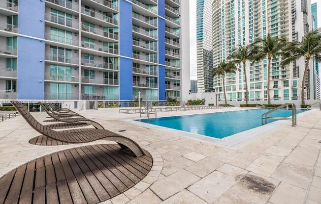 3 beds, 2 baths, 1,792 sqft, $7,599, Unit 335 S Biscayne Blvd # 41-09 (A11701883)