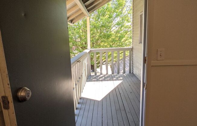 3 beds, 1.5 baths, 1,500 sqft, $1,912, Unit 2802-1