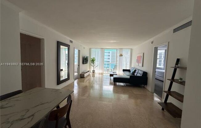 5101 Collins Ave appt 12K (A11943882)