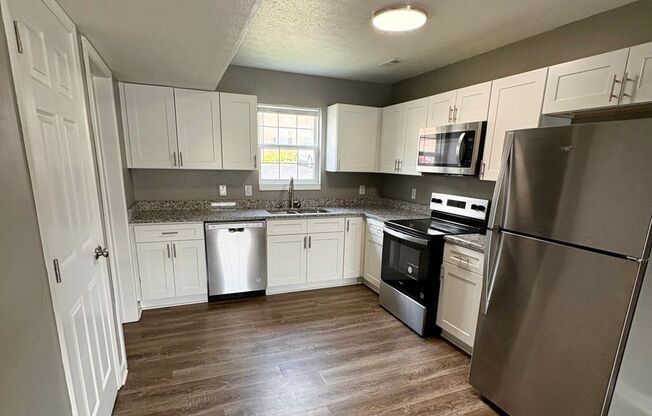 2 beds, 1.5 baths, 900 sqft, $1,095, Unit 656 10