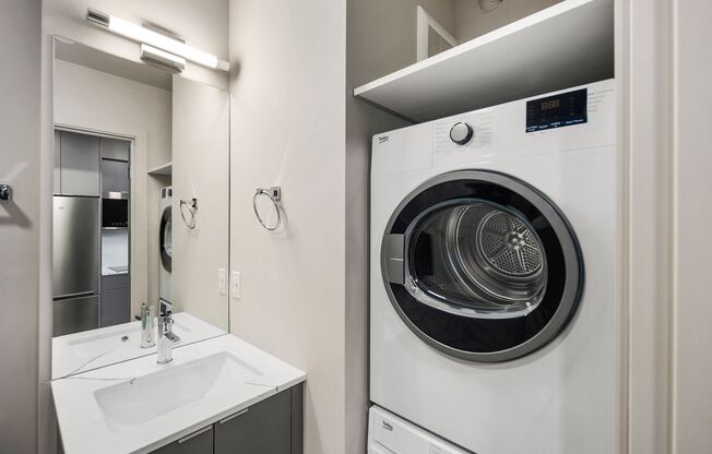 Studio, 1 bath, 280 sqft, $1,195, Unit 203