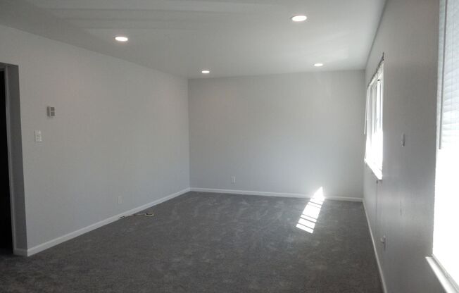 1817 Central Ave