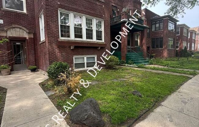 1732 W WALLEN AVE