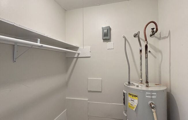 1 bed, 1 bath, $750, Unit SC512