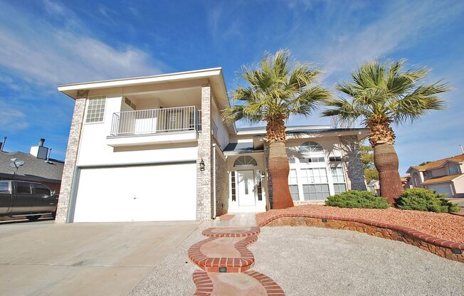Charming 2 Story Brick Home on Corner Lot in Vista Hills