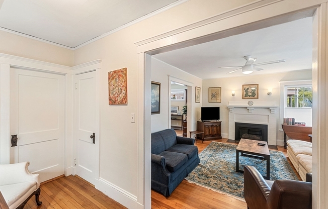 87 HARLOW ST