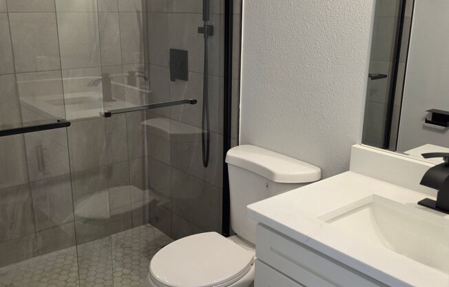 2 beds, 2 baths, $1,500, Unit Unit B105