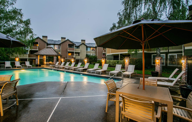 Poolside Seating at Mill Plain Apartments Vancouver WA