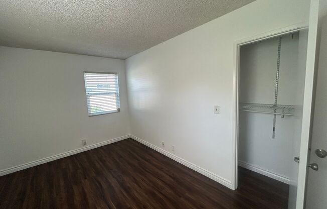 1 BEDROOOM 1 BATH - AVALON GREENS