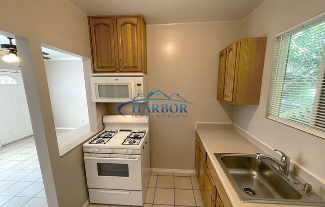 349 - 363 1/2 West Amar Street
