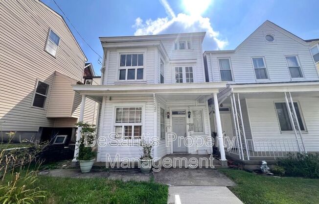 25 Dilworth St
