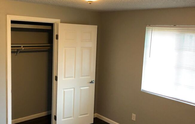2 beds, 1 bath, 945 sqft, $1,500, Unit 029
