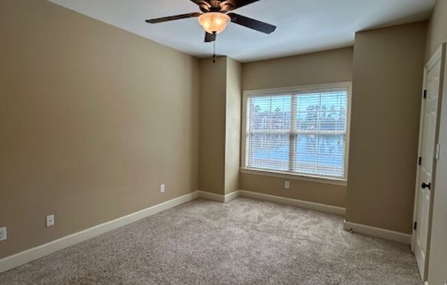 2 beds, 2 baths, 1,100 sqft, $1,025