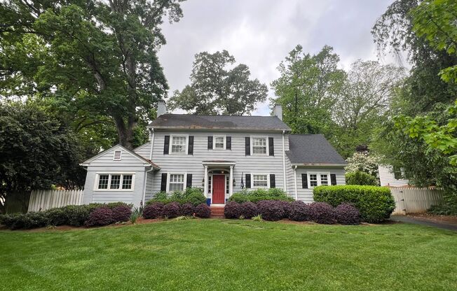 Gorgous 4 Bed 3.3 Bath house in the Sedgefield/Madison Park area