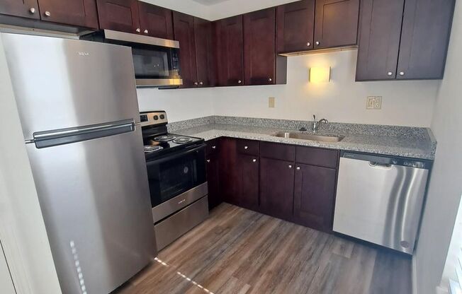 2 beds, 1.5 baths, 1,100 sqft, $1,195, Unit 662107