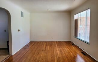 2 beds, 1 bath, $1,550