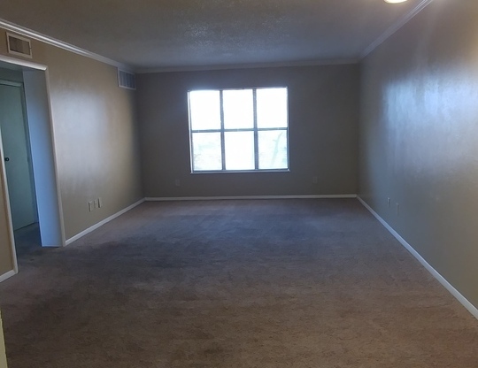 2 beds, 2 baths, 943 sqft, $855, Unit 1510