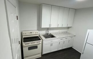 Ocala - 2 Bedroom, 1 Bath Duplex!