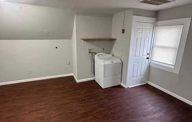 Brooks Street 273