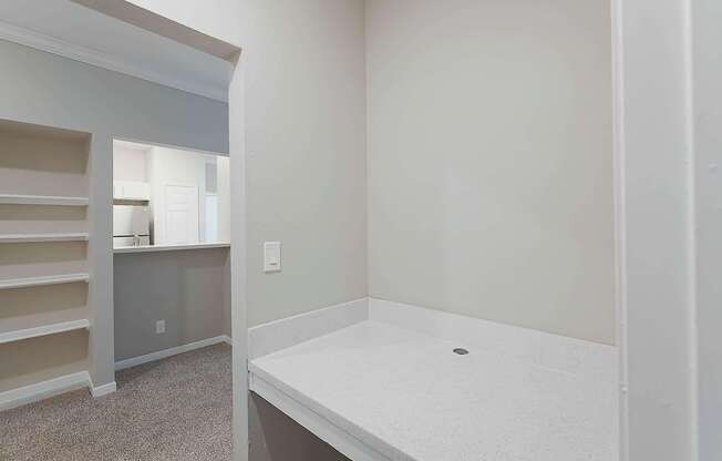 3 beds, 2 baths, 1,299 sqft, $1,656