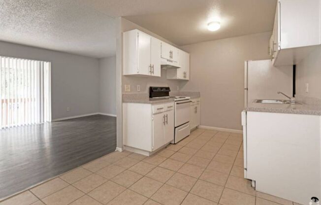 2 beds, 2 baths, 890 sqft, $1,500, Unit 01 - 020