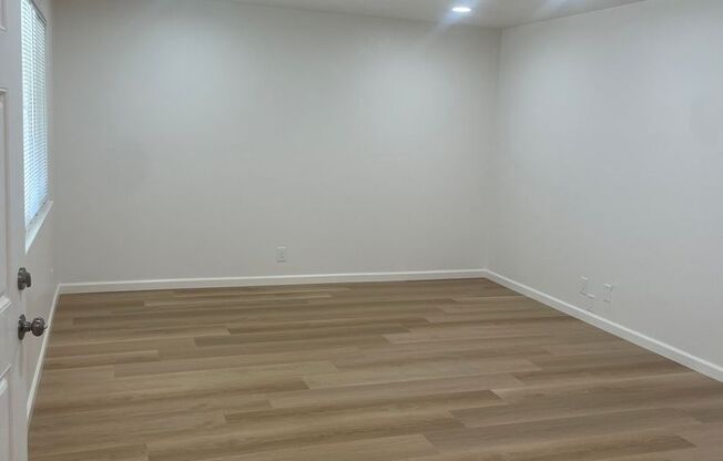 0073 - Francisco Ave 1122