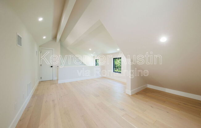 3 beds, 2.5 baths, 2,201 sqft, $2,950, Unit A