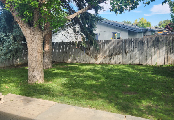 196 CRESTVIEW