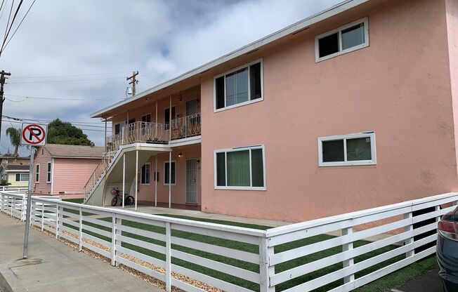 2 beds, 1 bath, 900 sqft, $2,195, Unit 264