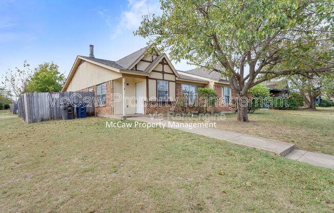 2718 RUSTIC FRST RD