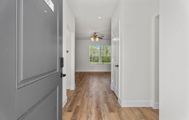 2 beds, 2 baths, 983 sqft, $2,250, Unit 1510