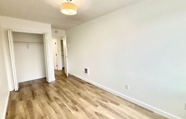 2 beds, 2 baths, 950 sqft, $1,675, Unit 302