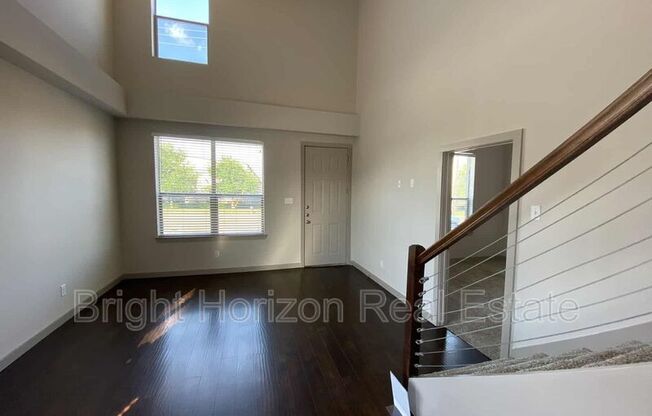3629 VLY VIS DR