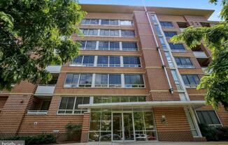 355 I Street SW