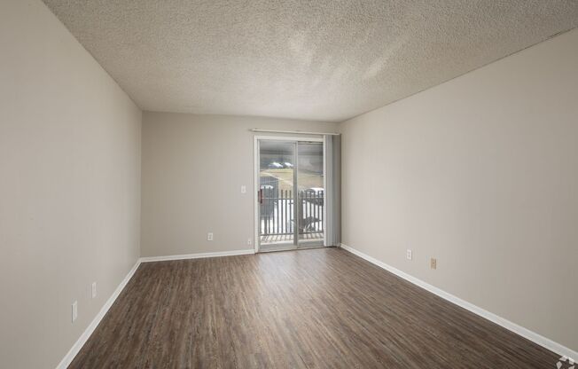 1 bed, 1 bath, 650 sqft, $1,230