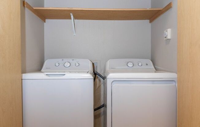 2 beds, 2 baths, 1,058 sqft, $1,950, Unit E202