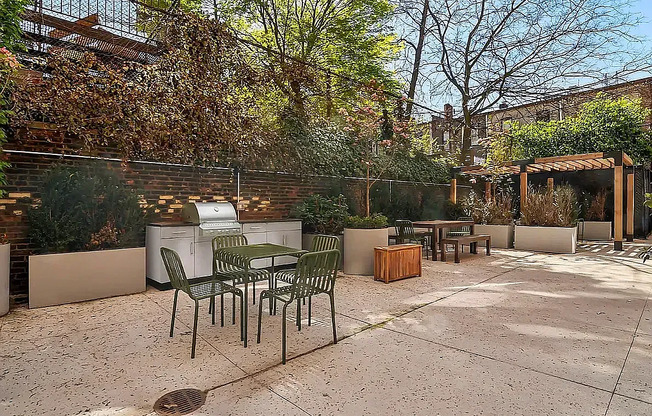 1 bed, 1 bath, $3,350, Unit 417