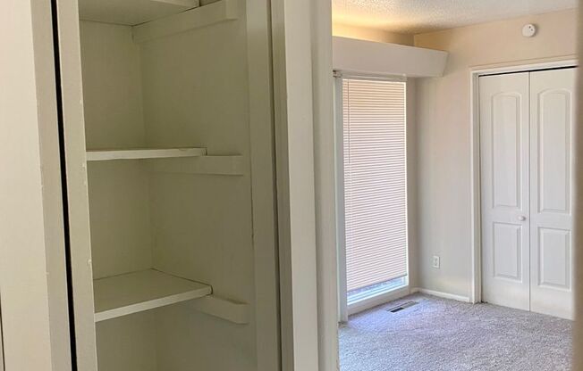 1 bed, 1 bath, 564 sqft, $785, Unit 65B