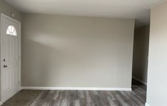 3 beds, 1 bath, $2,200