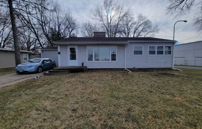 3 beds, 2 baths, $1,475