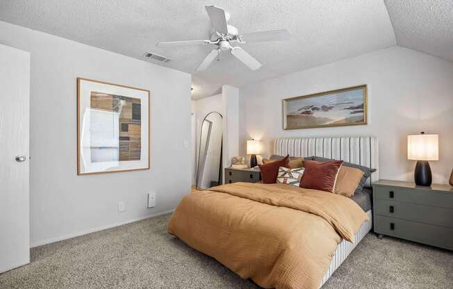 A bedroom at Pointe Royal, Kansas, 66213