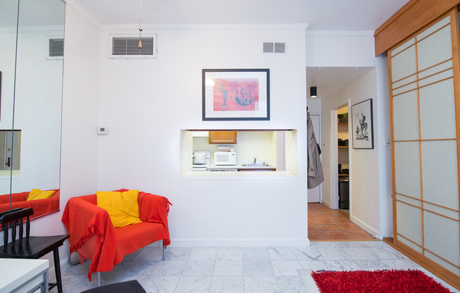 2007 O Street, NW #104