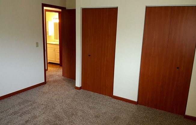 2 beds, 1 bath, $729.99