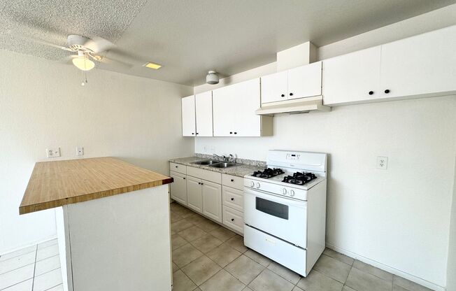 1 bed, 1 bath, $1,399, Unit Unit 4